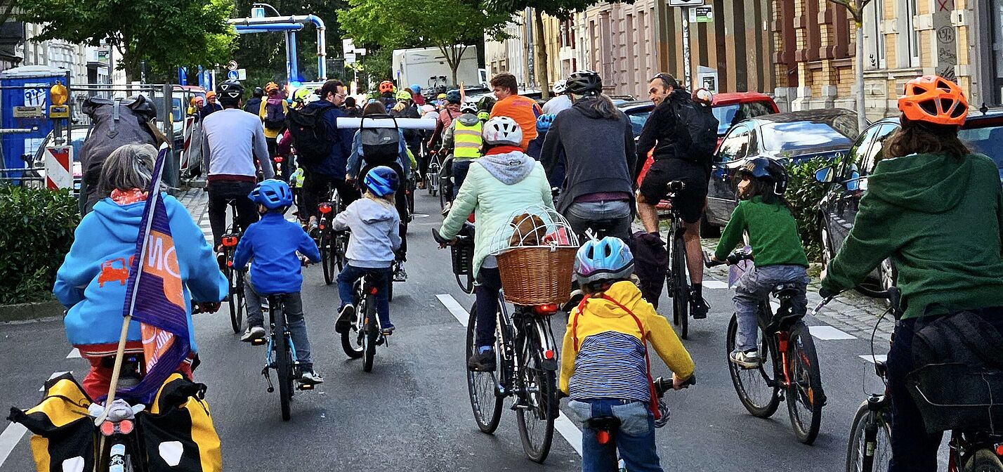 Fahrraddemo "Kidical Mass" für Groß und Klein im September 2023