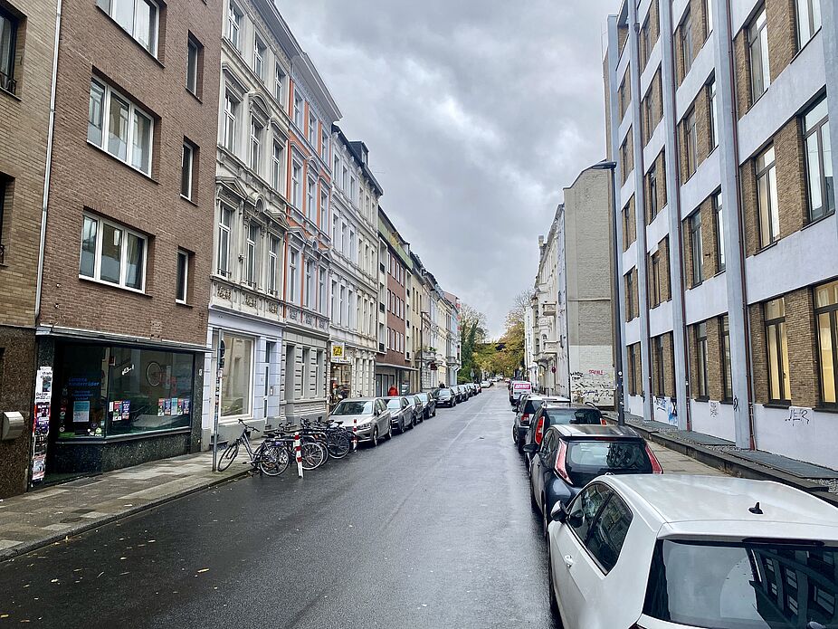 Lochnerstraße Höhe Haus-Nr. 2 Lochnerstraße aus Sicht des Grabenrings