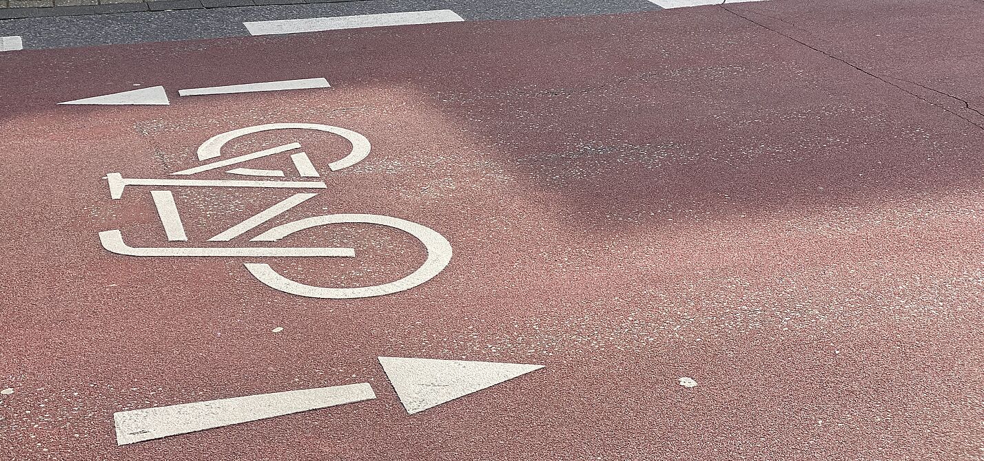 Fahrradstraße auf der Altstraße Fahrradstraße Altstraße (Symbolbild Fahrradstraße)