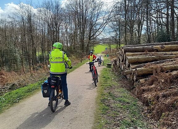 Auf der Kleinbahntrasse in Voerde Auf der Kleinbahntrasse in Voerde