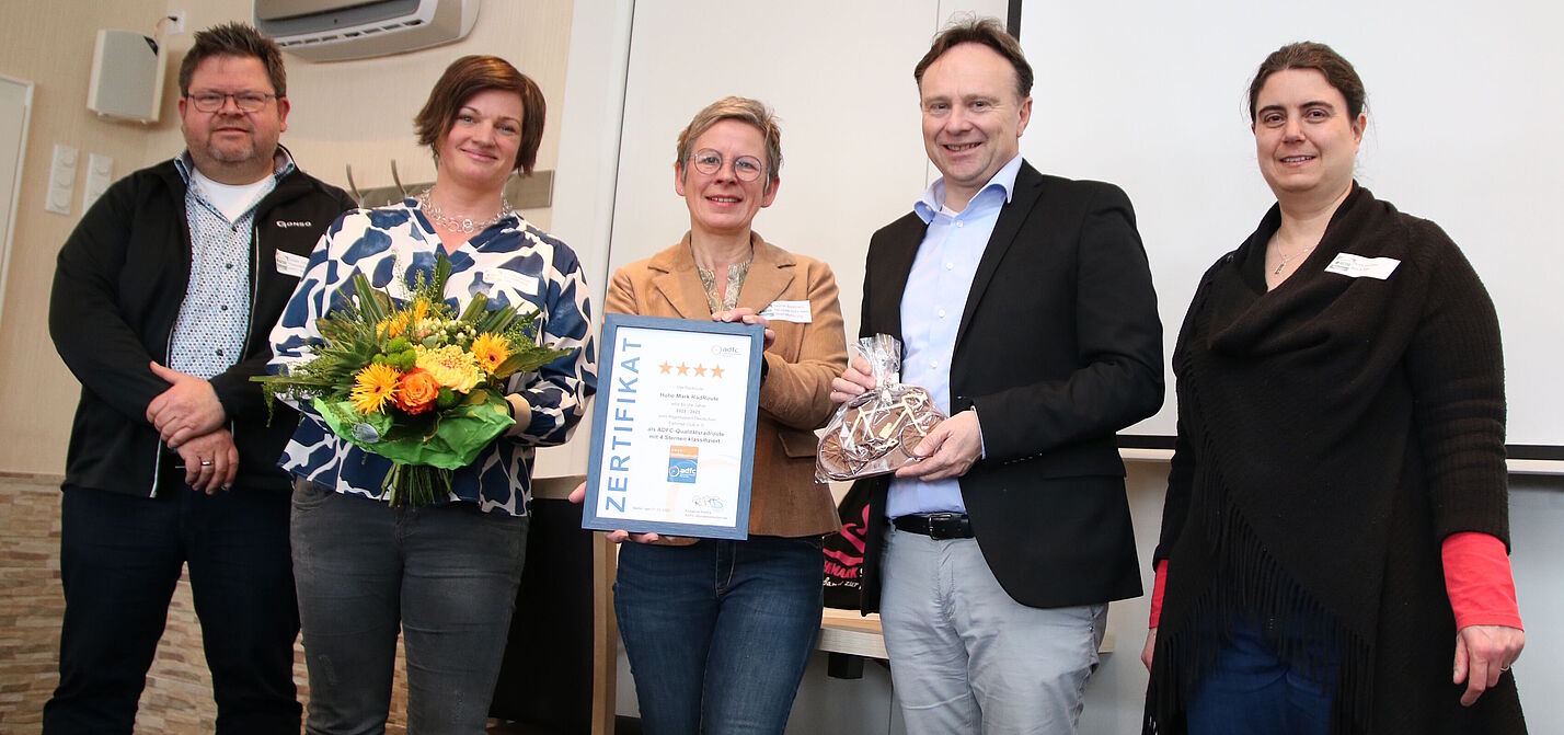 ADFC-Zertifizierung Hohe Mark Radroute ADFC-Zertifizierung Hohe Mark Radroute